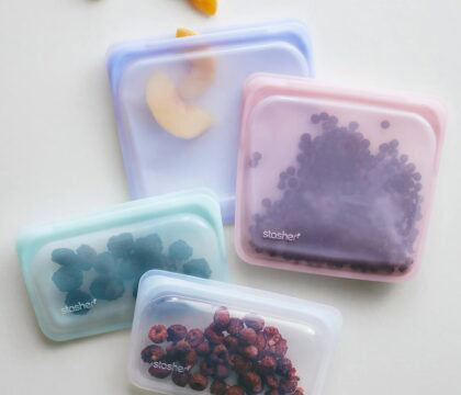 Durable, leakproof silicone storage bags in various colors, replacing single-use plastic bags.